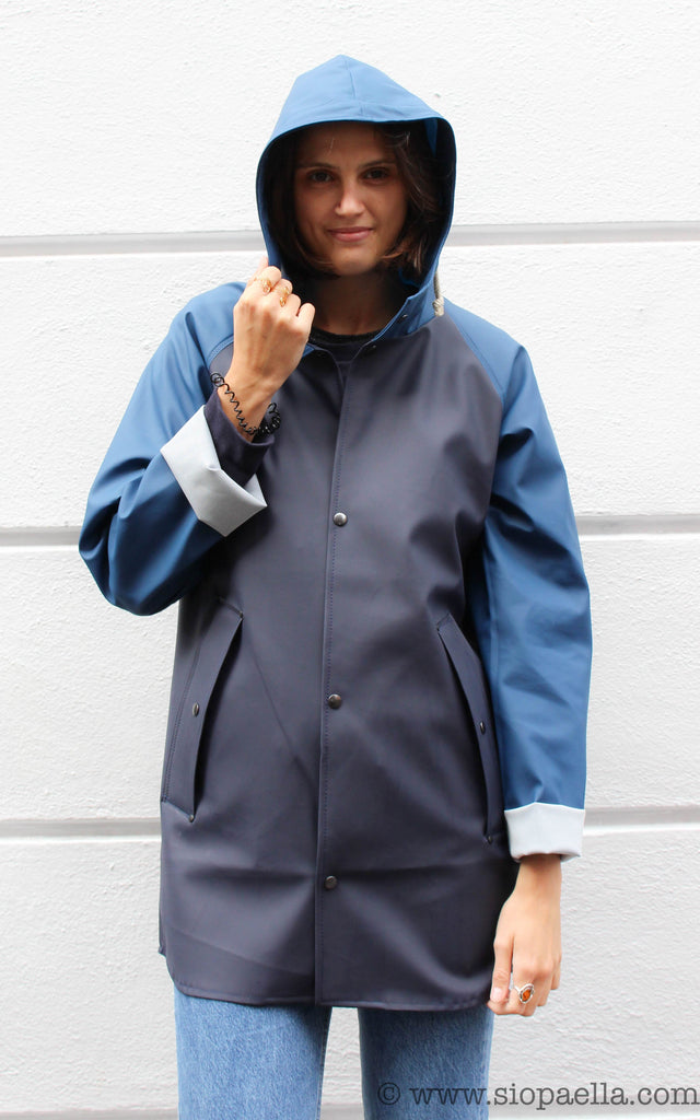 Elka Sønderby Navy & Shelter Blue Rain Jacket